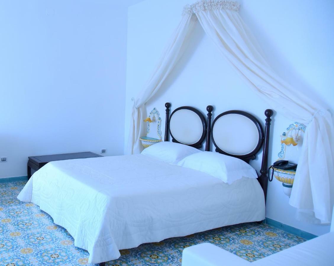 Resort & Relax Masseria Celidonia Lizzano  Exterior foto